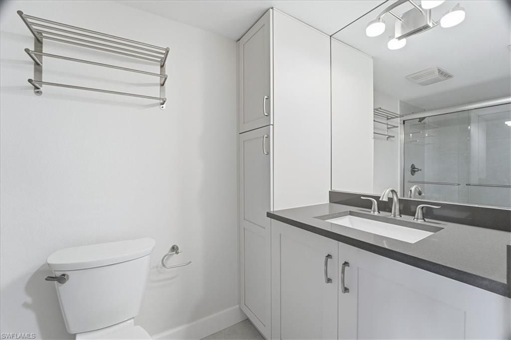 3200 Gulf Shore Blvd N, Unit 105, Naples, FL 34103 Photo