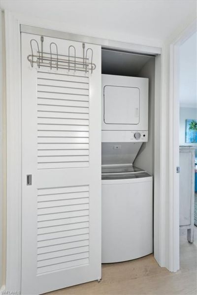 3200 Gulf Shore Blvd N, Unit 105, Naples, FL 34103 Photo