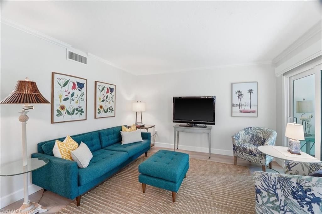 3200 Gulf Shore Blvd N, Unit 105, Naples, FL 34103 Photo