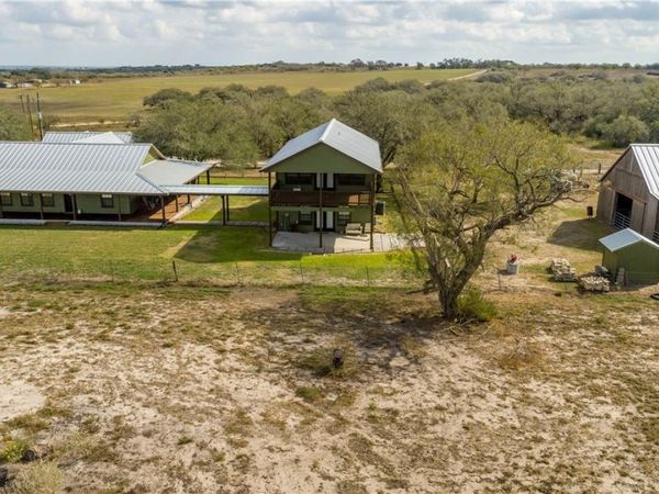 698 Hilbrich Road, Westhoff, TX 77994