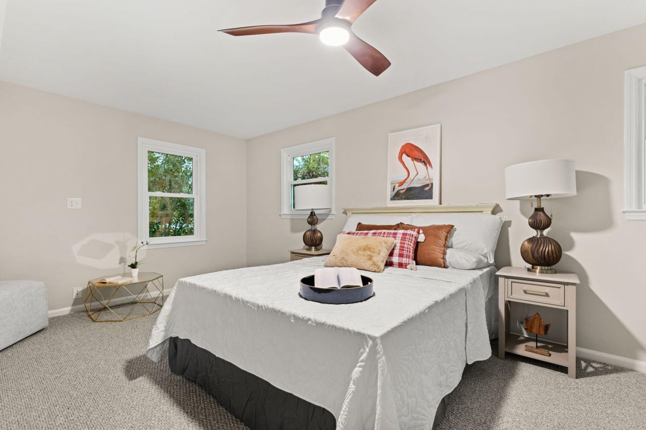 321 Fairington Drive Photo 13