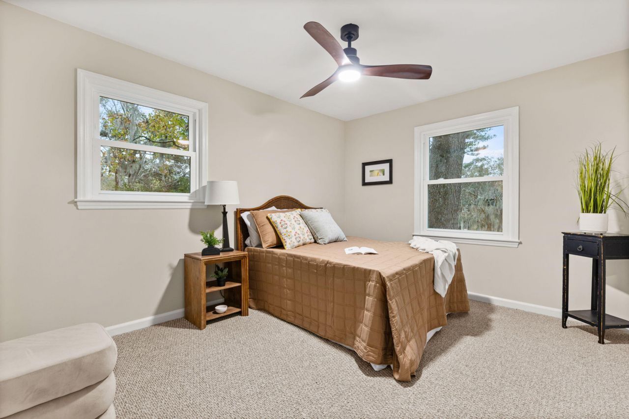 321 Fairington Drive Photo 19