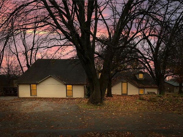 8009 State RT YY Highway, Peculiar, MO 64078