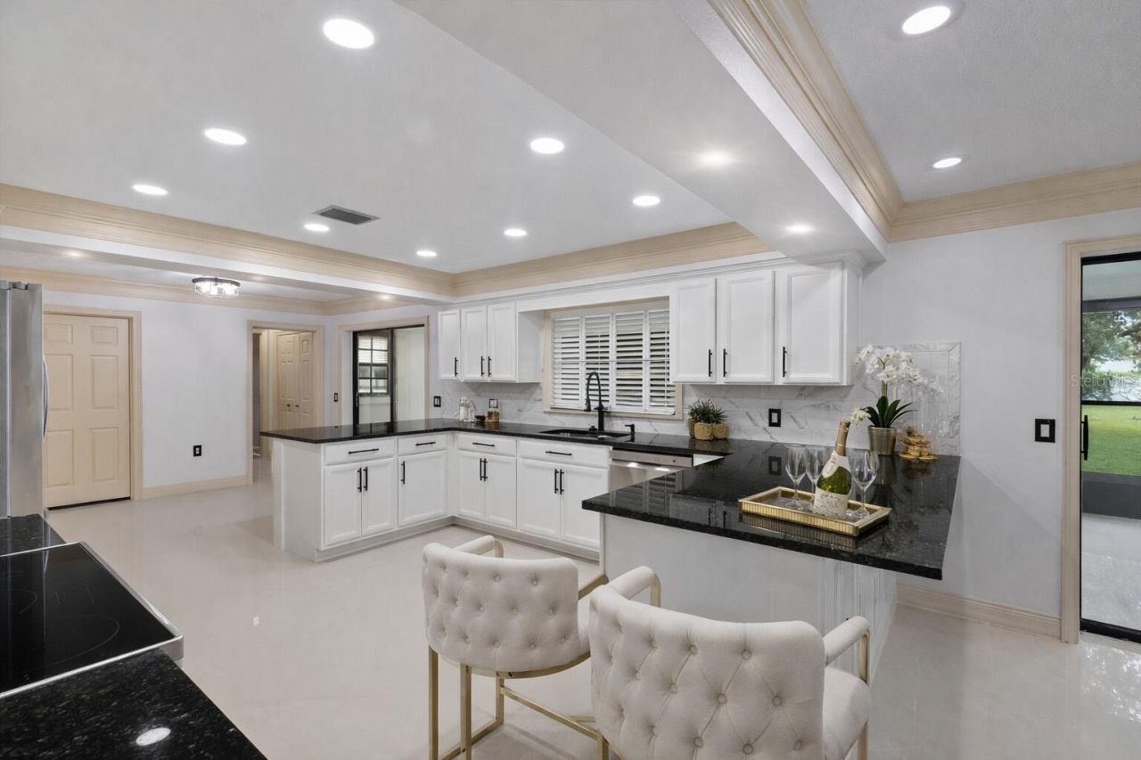 1001 Edgemont Place, Brandon, FL 33511 Photo