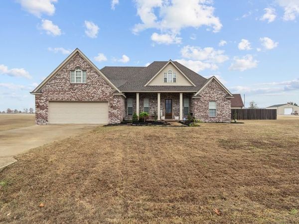 508 Robinson Circle, Marion, AR 72364