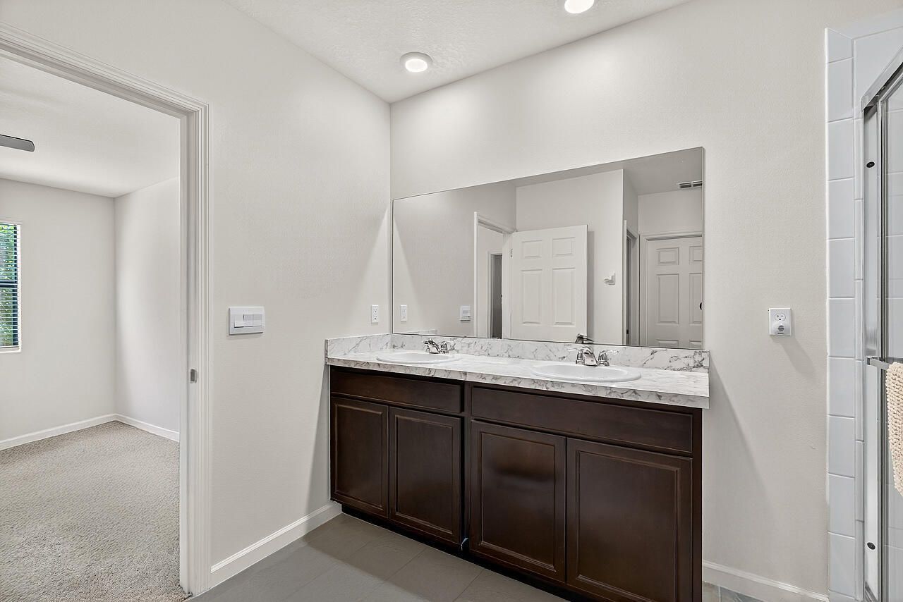 5307 Entertainment Way, Fort Pierce, FL 34947 Photo