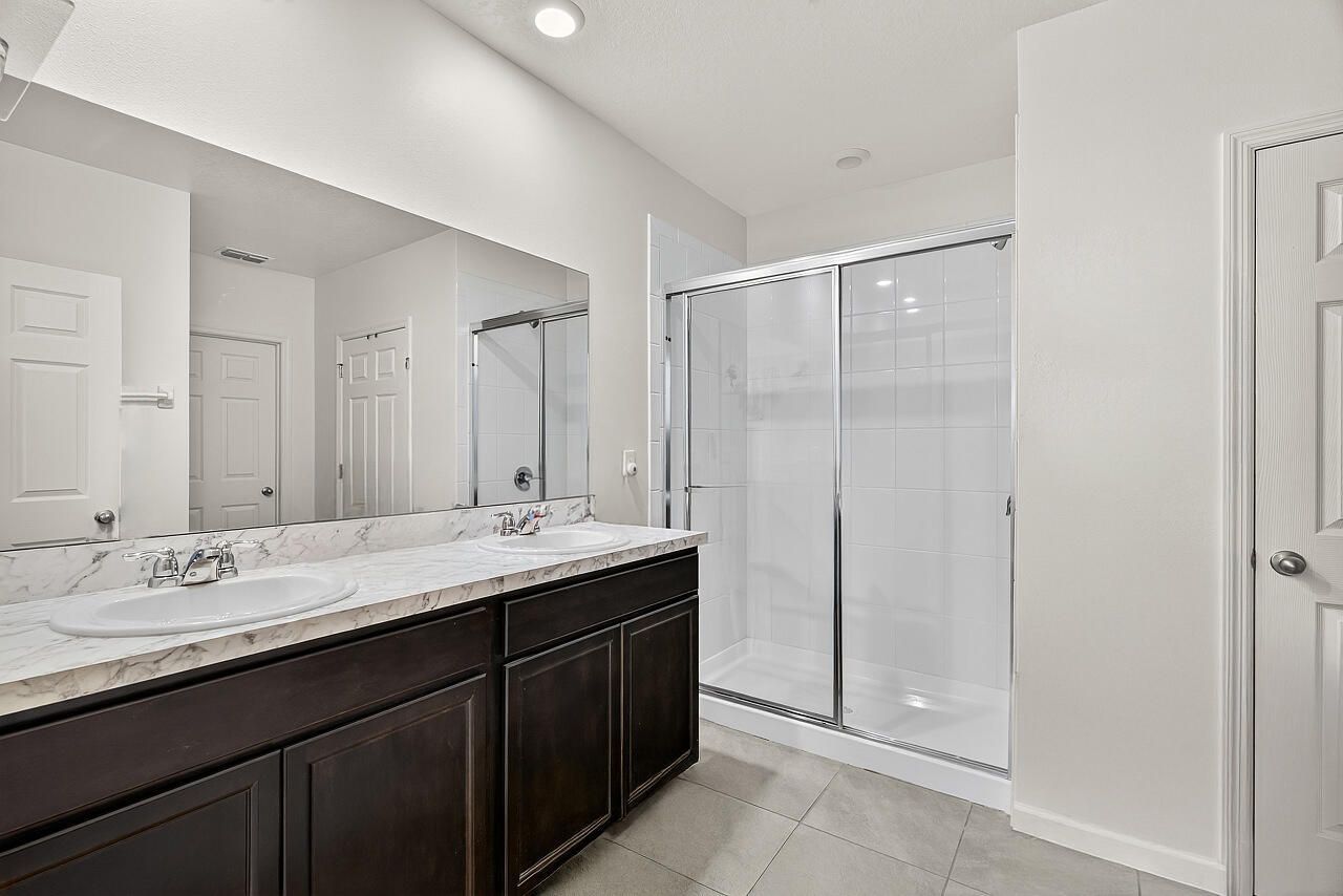 5307 Entertainment Way, Fort Pierce, FL 34947 Photo