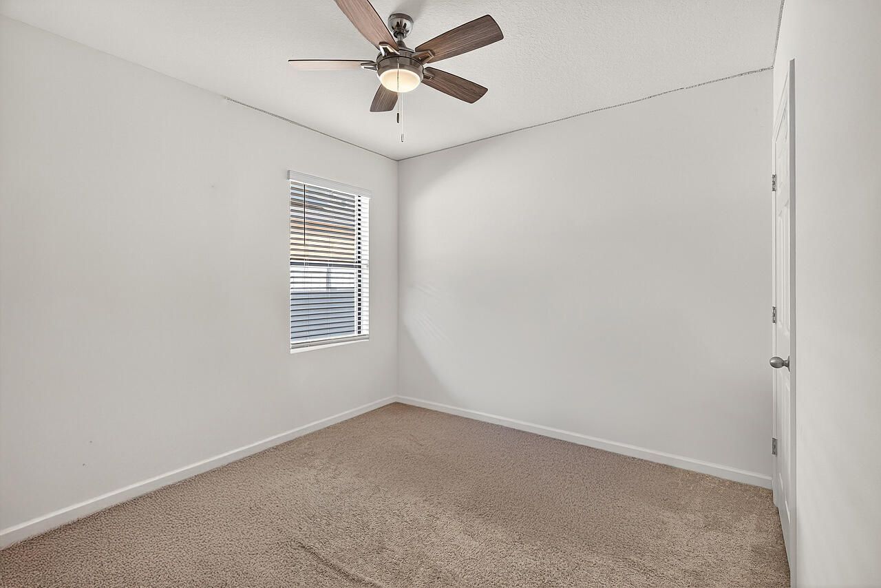 5307 Entertainment Way, Fort Pierce, FL 34947 Photo