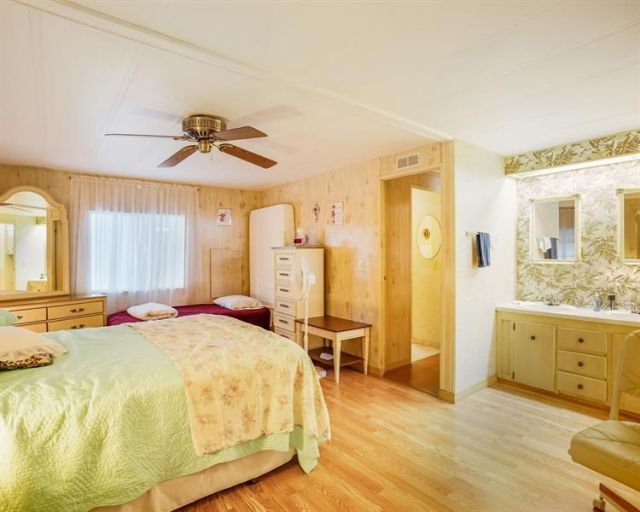 8517 SW 16th Place, Davie, FL 33324 Photo