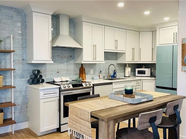 780 10th AVE S, Unit 1, NAPLES, FL 34102