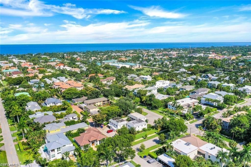 780 10th Ave S, Unit 1, Naples, FL 34102 Photo