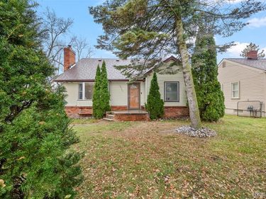 19151 Negaunee, Redford Twp, MI 48240