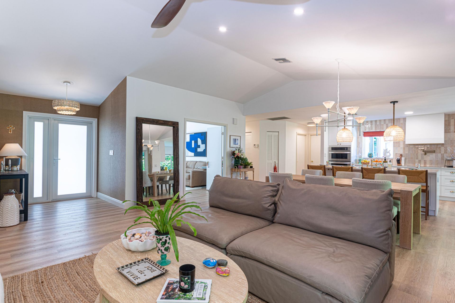 2477 Par Circle, Delray Beach, FL 33445 Photo