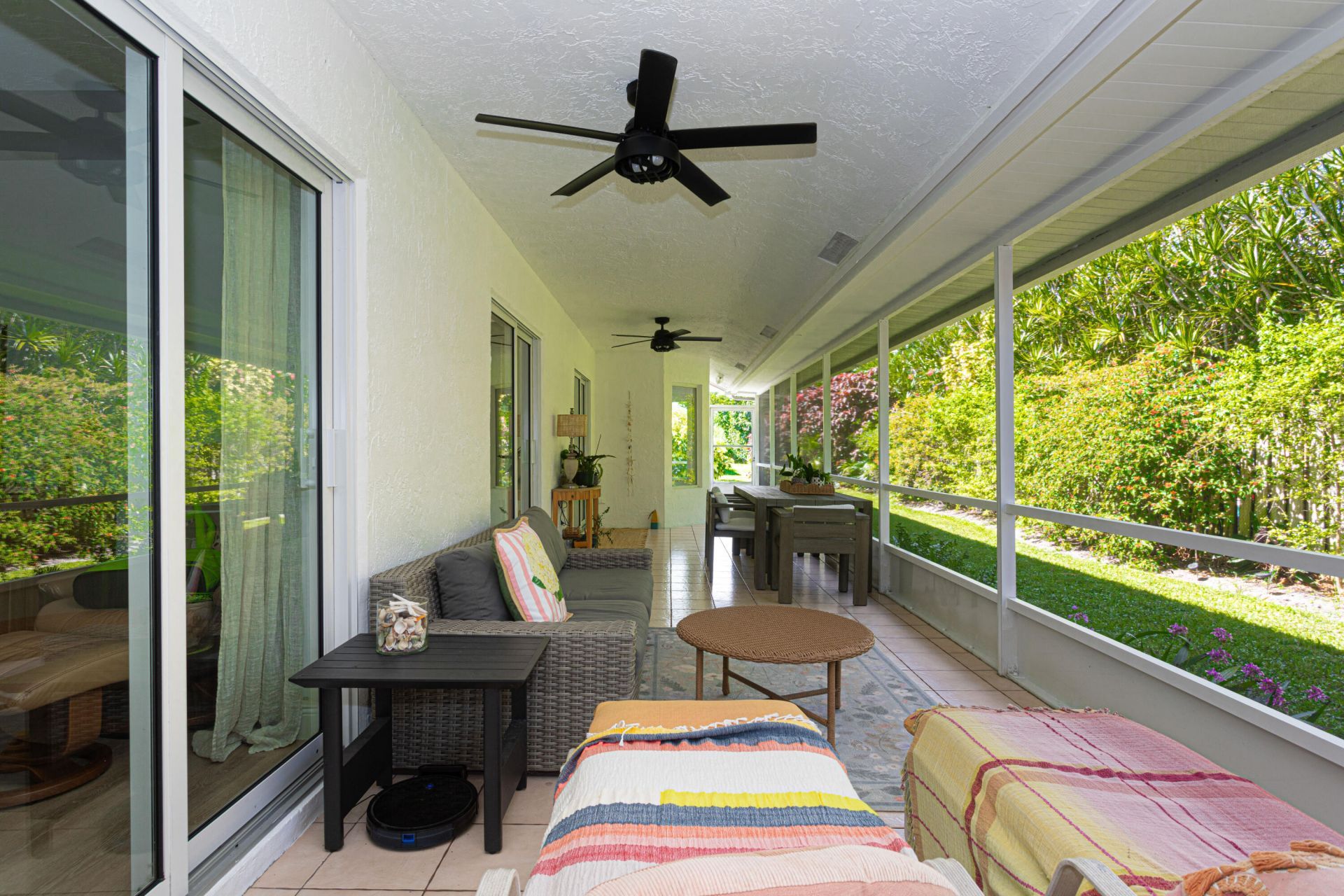 2477 Par Circle, Delray Beach, FL 33445 Photo