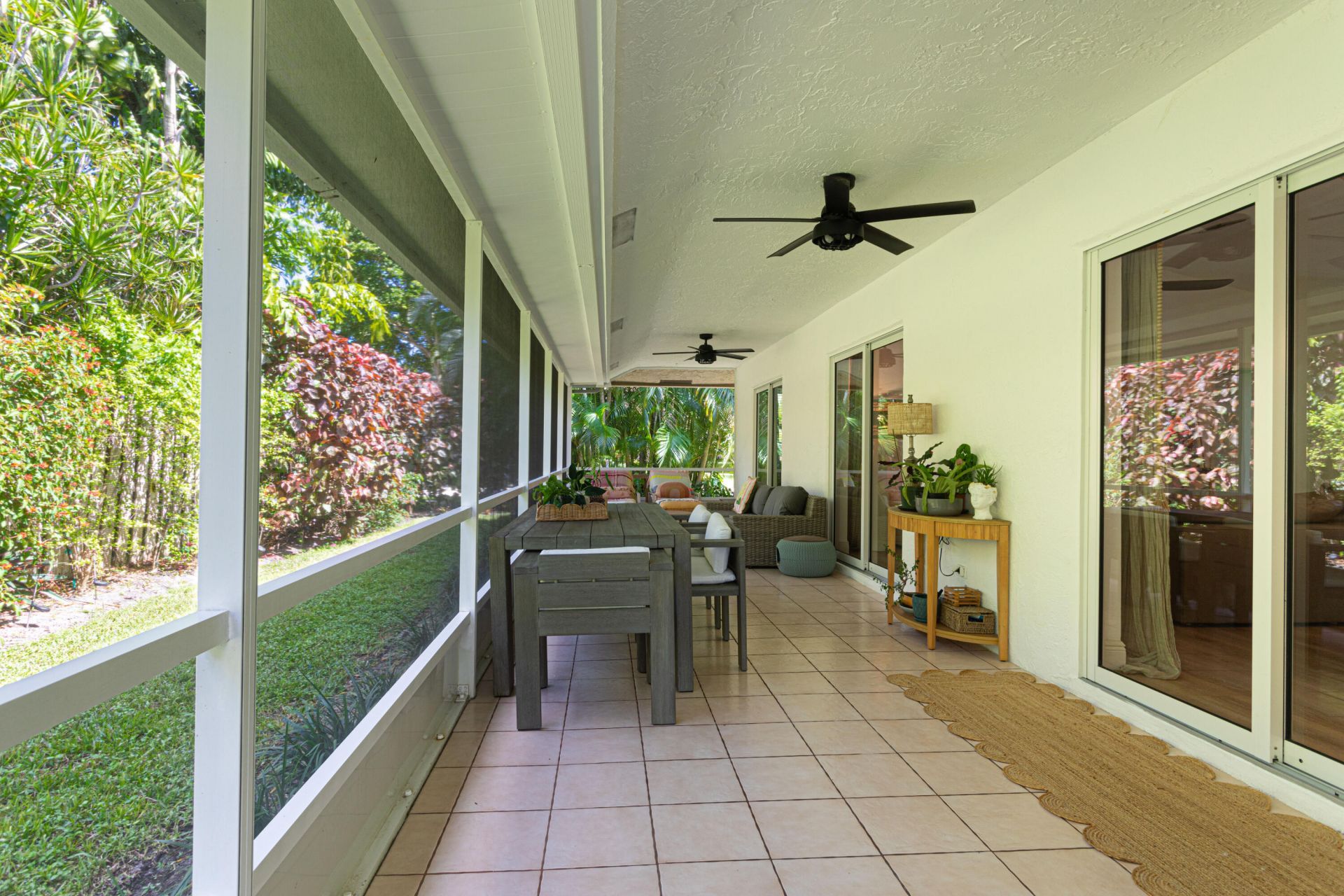 2477 Par Circle, Delray Beach, FL 33445 Photo