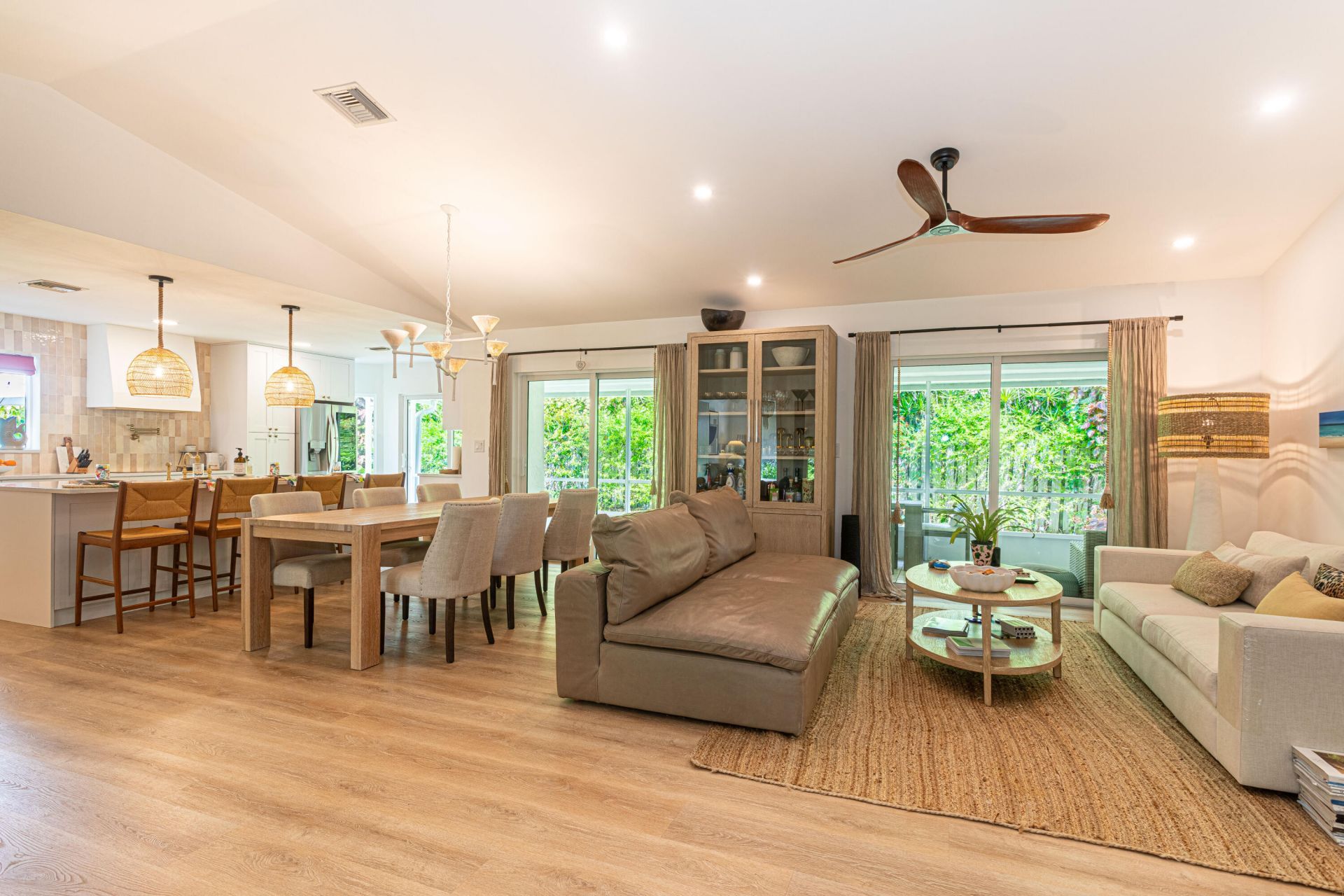 2477 Par Circle, Delray Beach, FL 33445 Photo