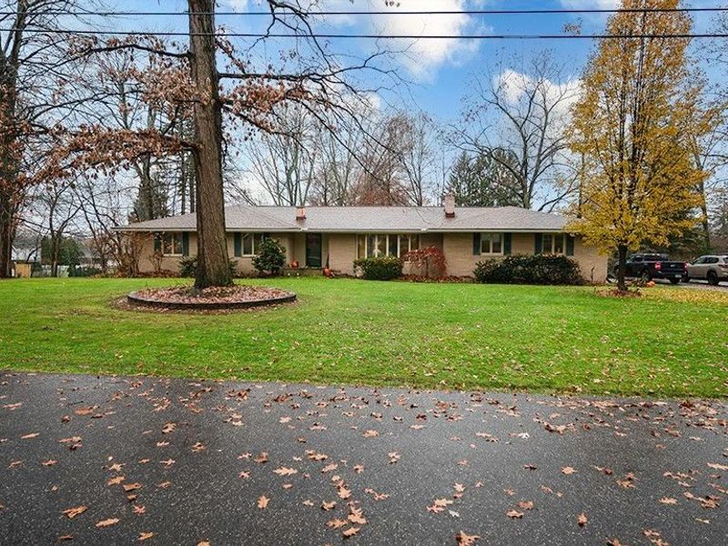 361 Spring Grove Drive, Tallmadge, OH 44278 Photo 2