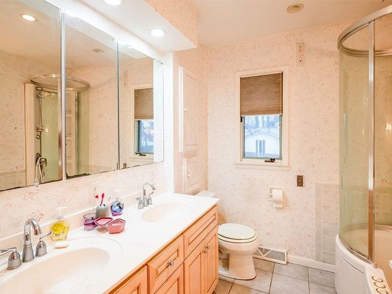 361 Spring Grove Drive, Tallmadge, OH 44278 Photo 24