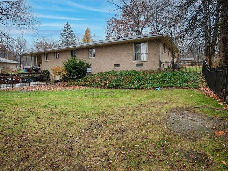 361 Spring Grove Drive, Tallmadge, OH 44278 Photo 35