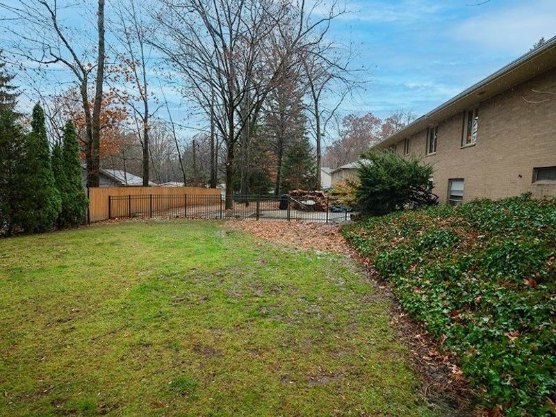 361 Spring Grove Drive, Tallmadge, OH 44278 Photo 37