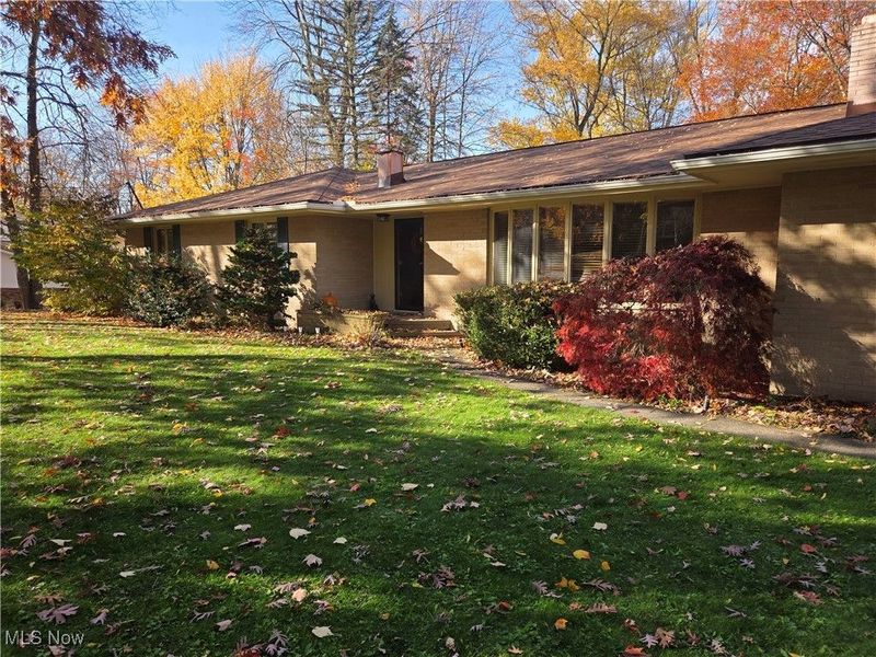 361 Spring Grove Drive, Tallmadge, OH 44278 Photo 8