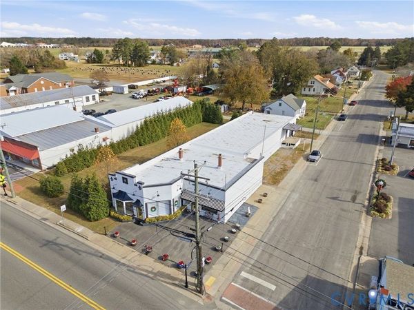 156 Main Street, Warsaw, VA 22572