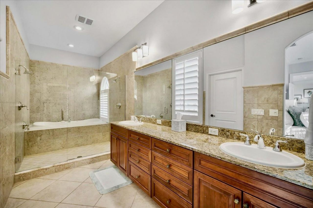 7316 Gulf Drive, Unit 8, Holmes Beach, FL 34217 Photo