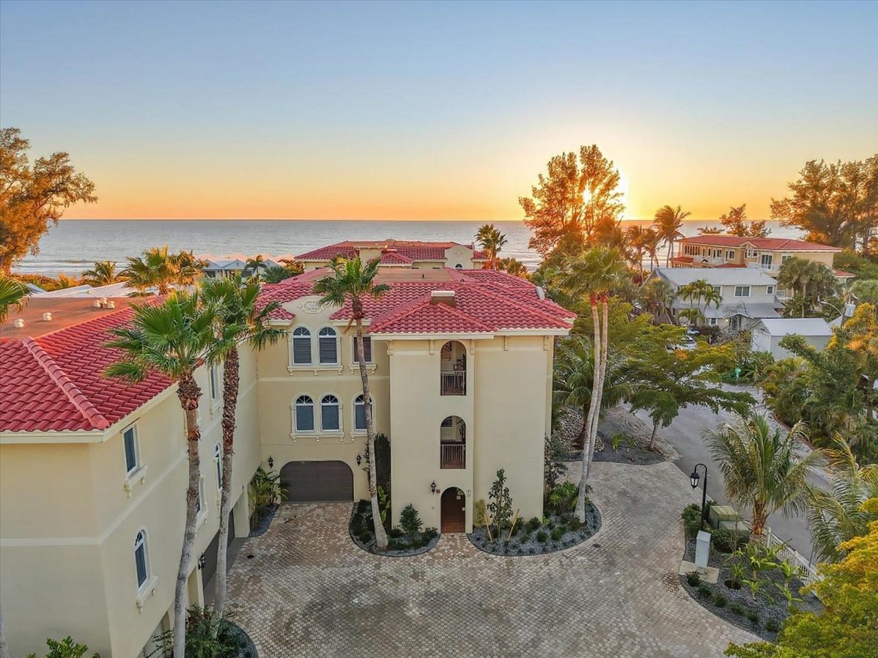 7316 Gulf Drive, Unit 8, Holmes Beach, FL 34217 Photo