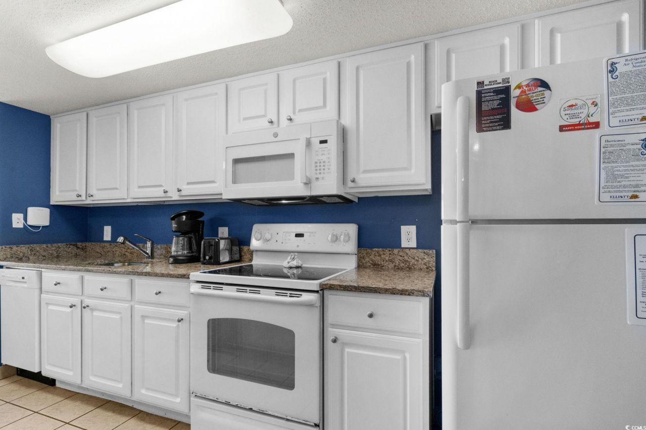 2201 S Ocean Blvd. Photo 16