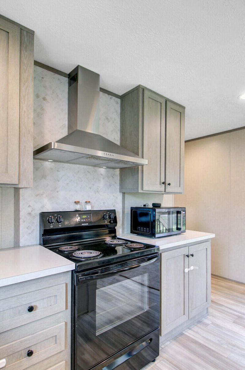 70 Orchid Court Photo 17