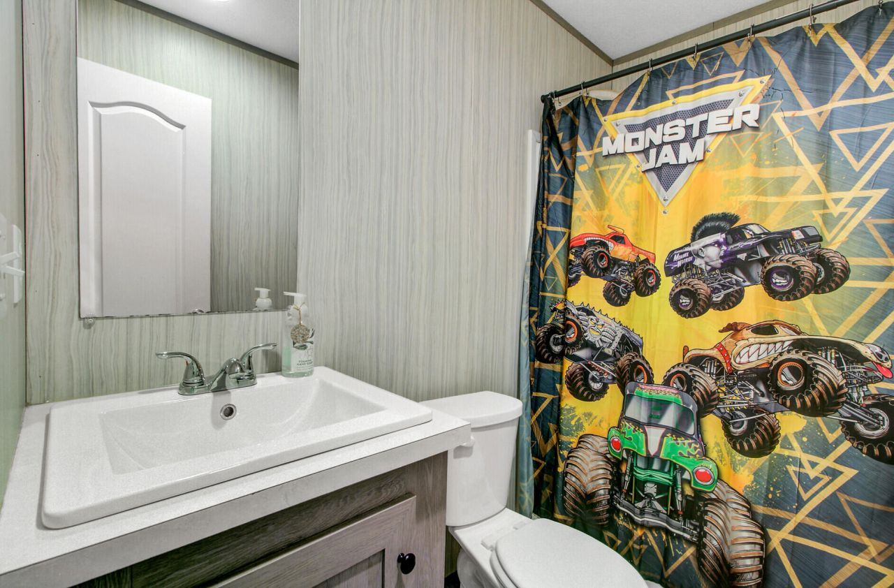 70 Orchid Court Photo 30