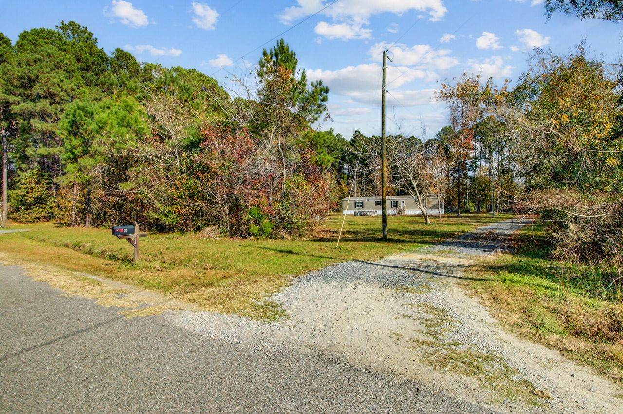 70 Orchid Court Photo 34