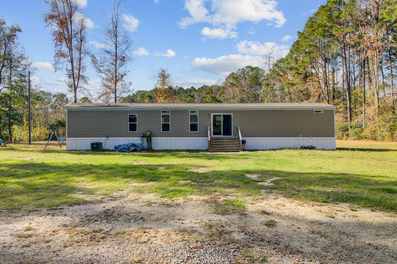 70 Orchid Court Photo 5