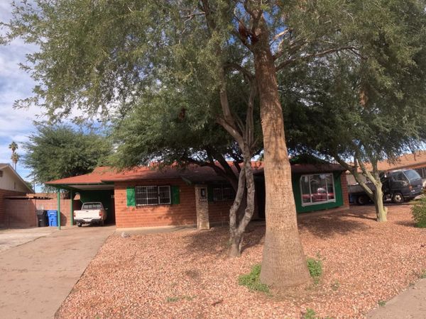 3632 W MCLELLAN Boulevard W, Phoenix, AZ 85019