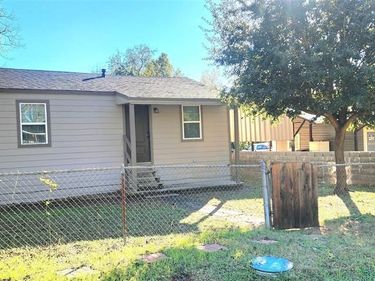 8525 Oak Haven Lane, Dallas, TX 75217