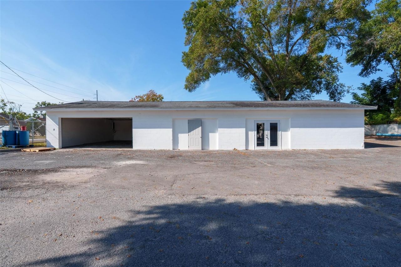 8202 N Armenia Avenue, Tampa, FL 33604 Photo