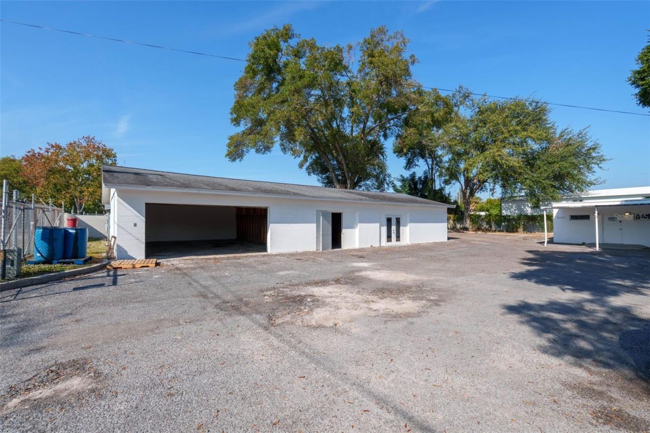 8202 N Armenia Avenue, Tampa, FL 33604 Photo