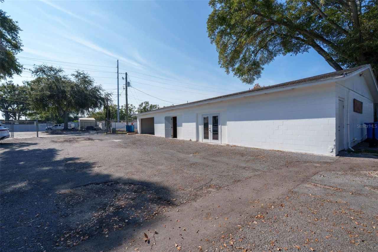 8202 N Armenia Avenue, Tampa, FL 33604 Photo