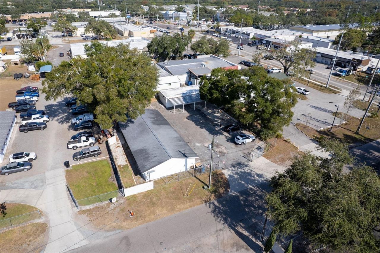 8202 N Armenia Avenue, Tampa, FL 33604 Photo