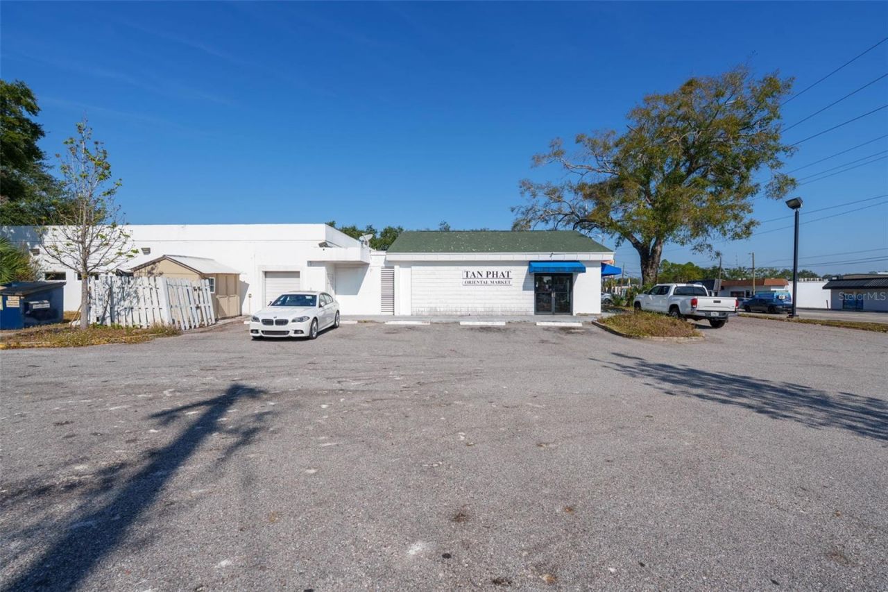 8202 N Armenia Avenue, Tampa, FL 33604 Photo