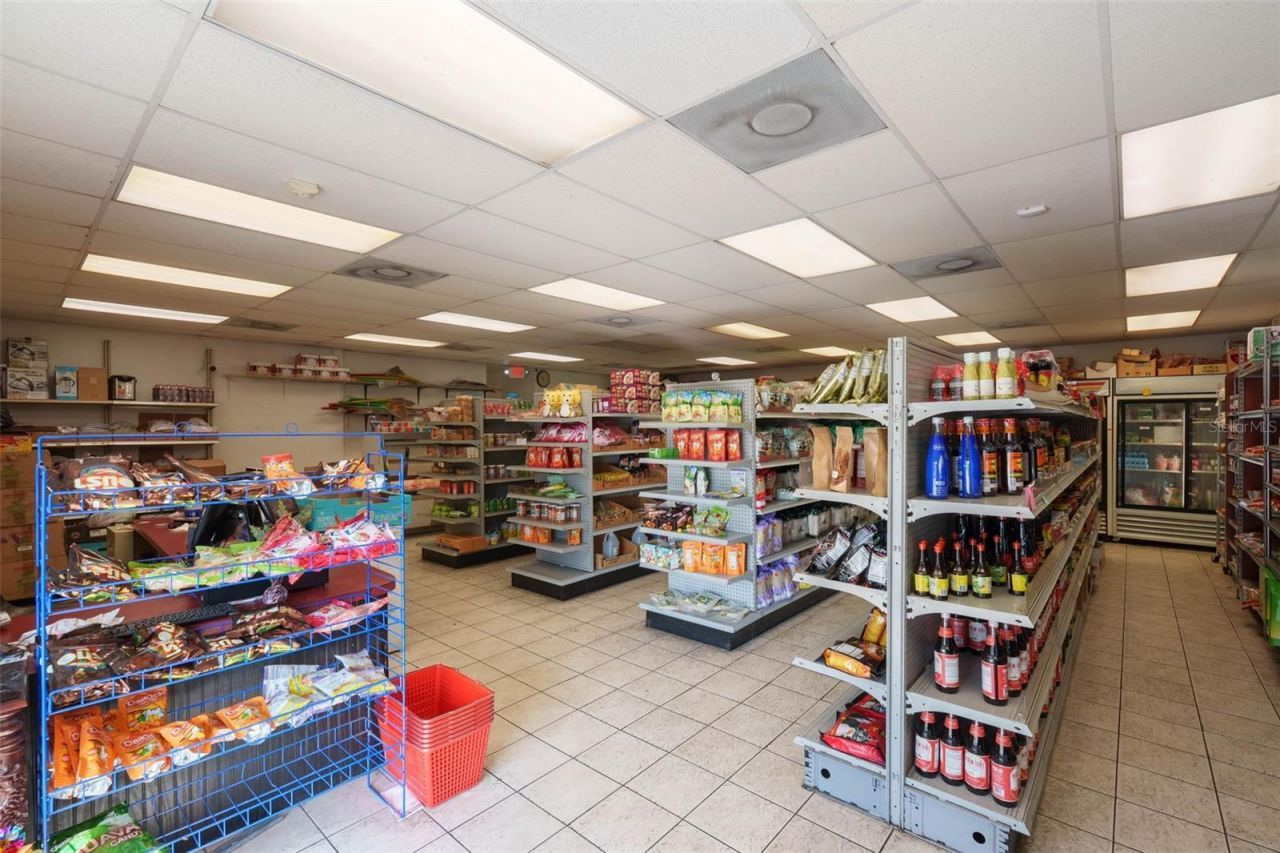 8202 N Armenia Avenue, Tampa, FL 33604 Photo