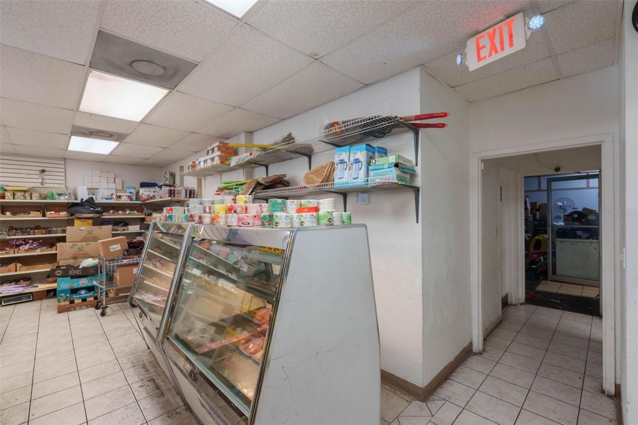 8202 N Armenia Avenue, Tampa, FL 33604 Photo