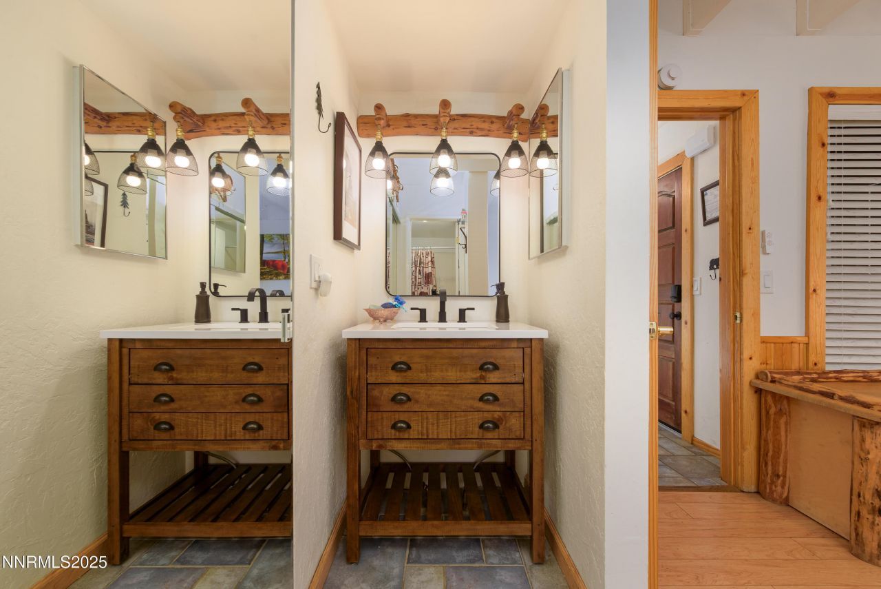 233 Clubhouse Circle, Stateline, NV 89449 Photo