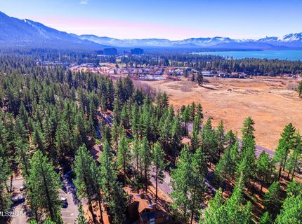 233 Clubhouse Circle, Stateline, NV 89449 Photo