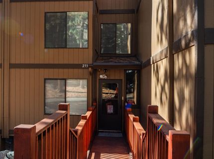 233 Clubhouse Circle, Stateline, NV 89449 Photo