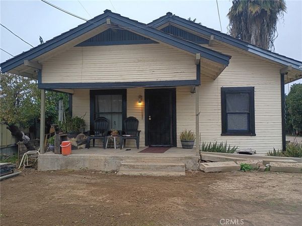 15634 Beechwood Avenue, Ivanhoe, CA 93235