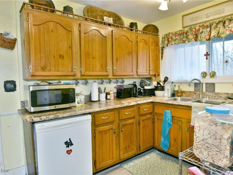 9210 Howland Springs Road SE, Howland, OH 44484 Photo 21