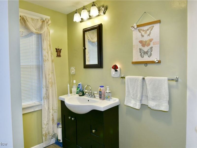 9210 Howland Springs Road SE, Howland, OH 44484 Photo 37