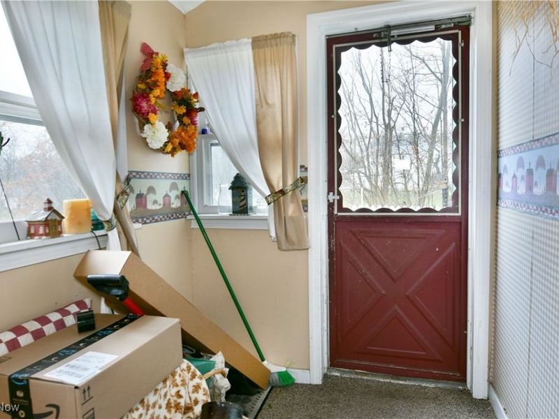 9210 Howland Springs Road SE, Howland, OH 44484 Photo 8