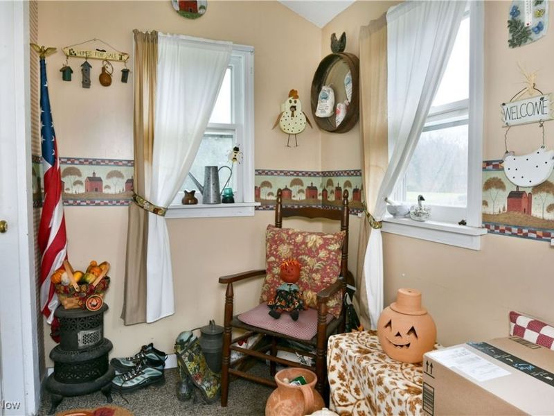 9210 Howland Springs Road SE, Howland, OH 44484 Photo 9